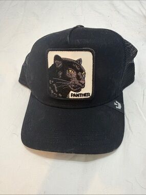 Panther Patch Black Cat Trucker Hat - Unbranded